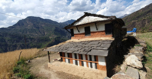 बसाइसराइले रित्तिदै गाउँका आकर्षक घर